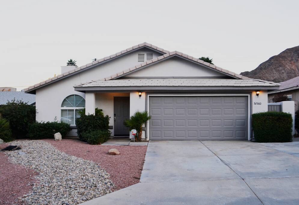 Front view of the home.