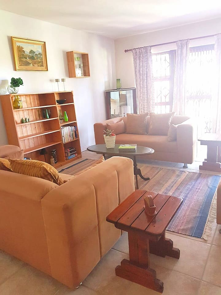 Gazania Ave no. 20, Sunridge Park, PortElizabeth Apartments for Rent