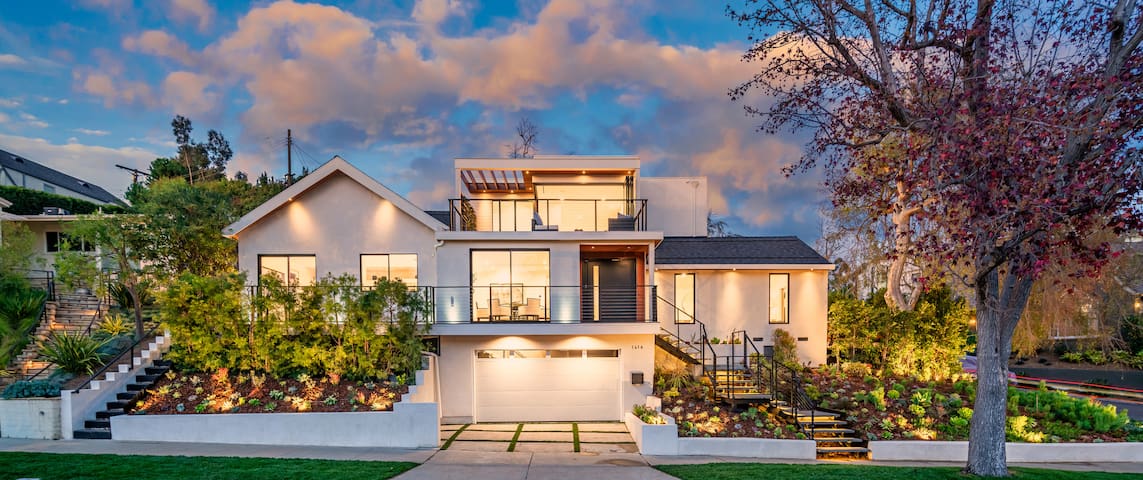 Brand New Construction in the heart of the city