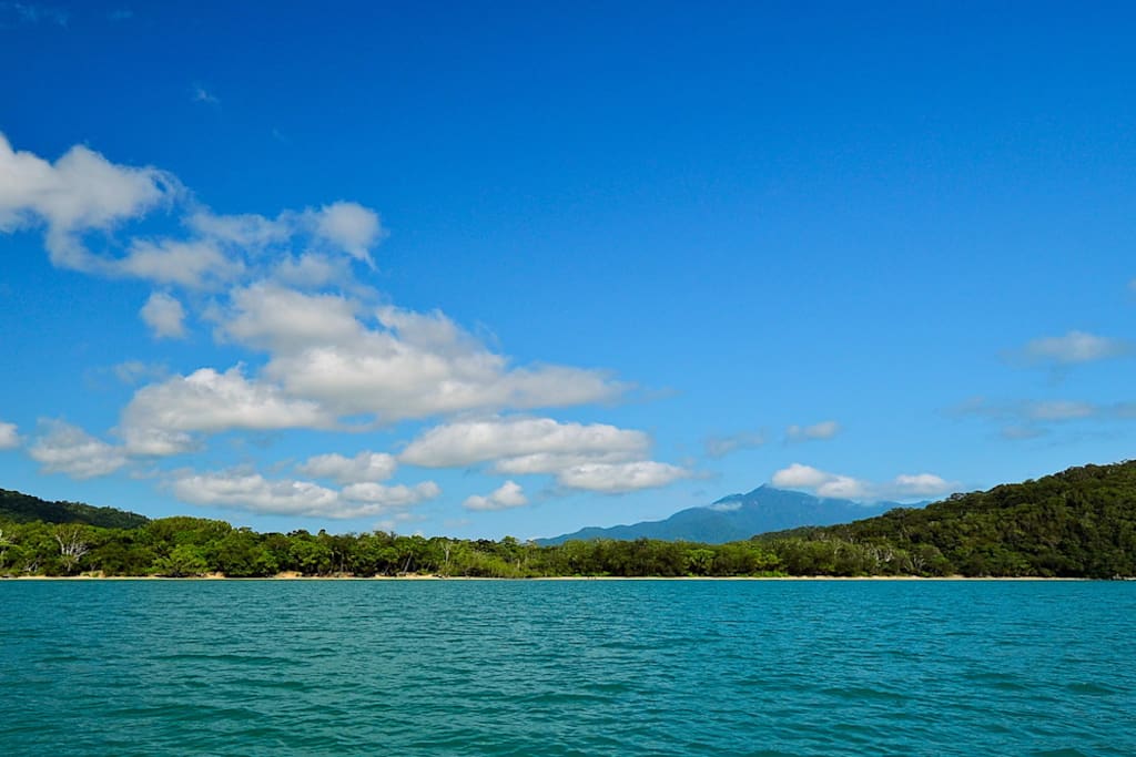 Cow Bay Hilltop Escape Houses for Rent in Cow Bay, Queensland, Australia