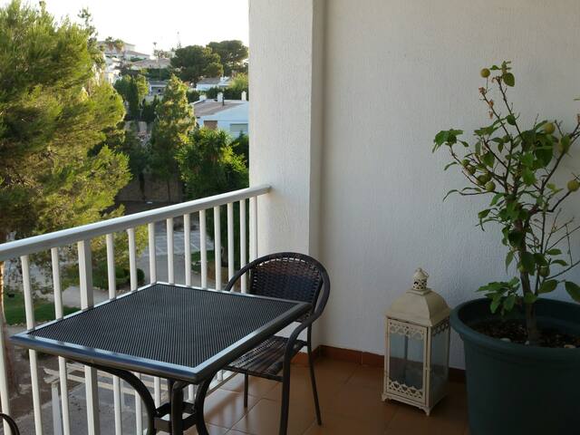 Spacious, bright and cozy studio in old town