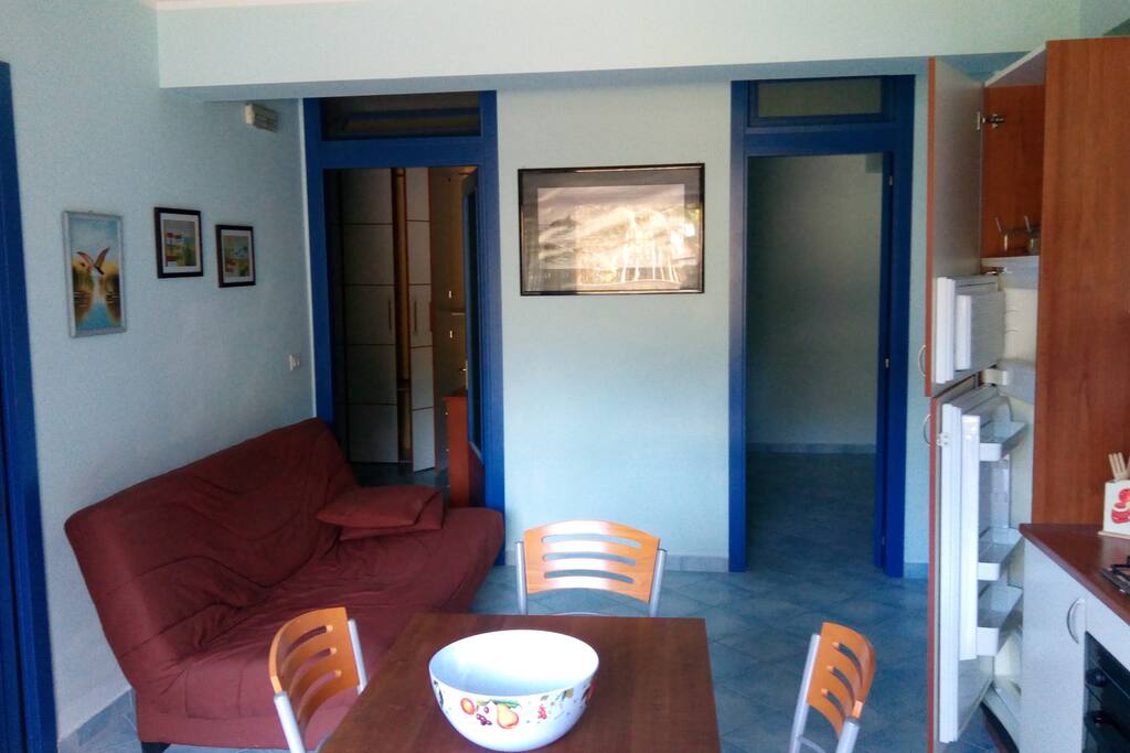 Soggiorno cucina.