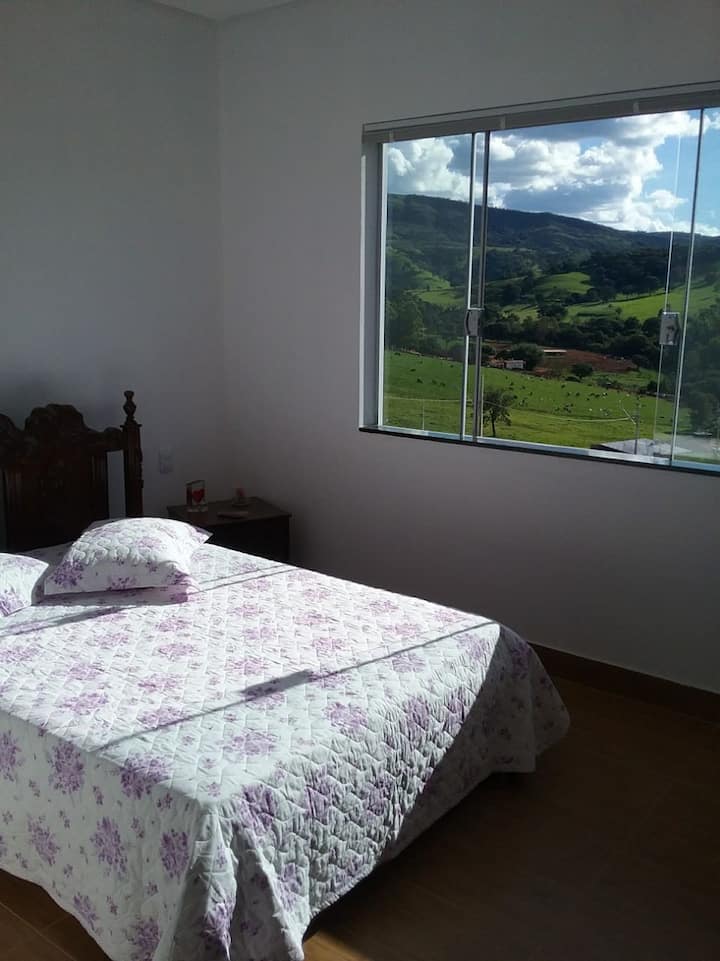 Spálňa s manželskou posteľou....