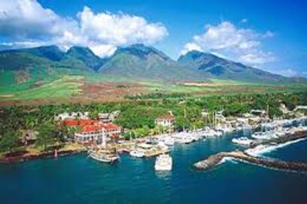 Historic Lahaina Town