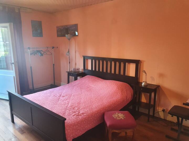 Beautiful room 10 minutes walk from Montreux Jazz Flats for Rent in