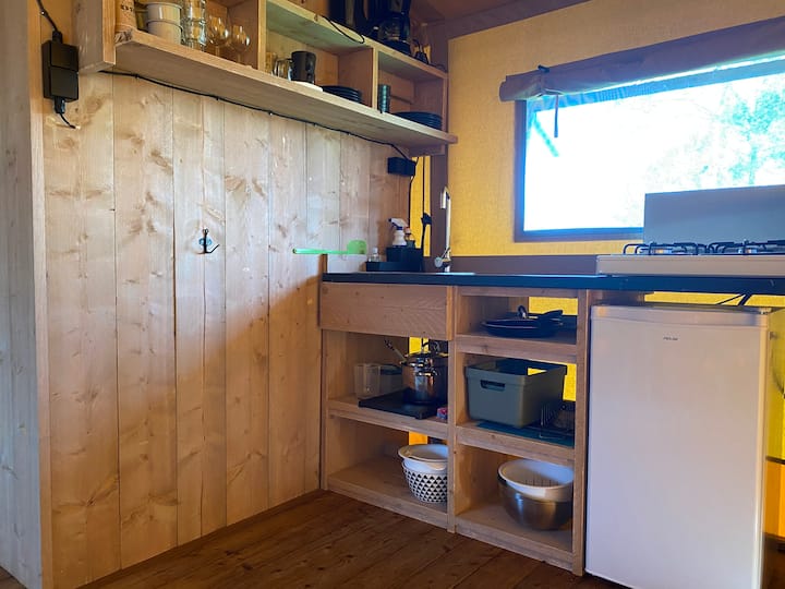 Safaritent Voor 6 Personen Op De Veluwe - Apeldoorn