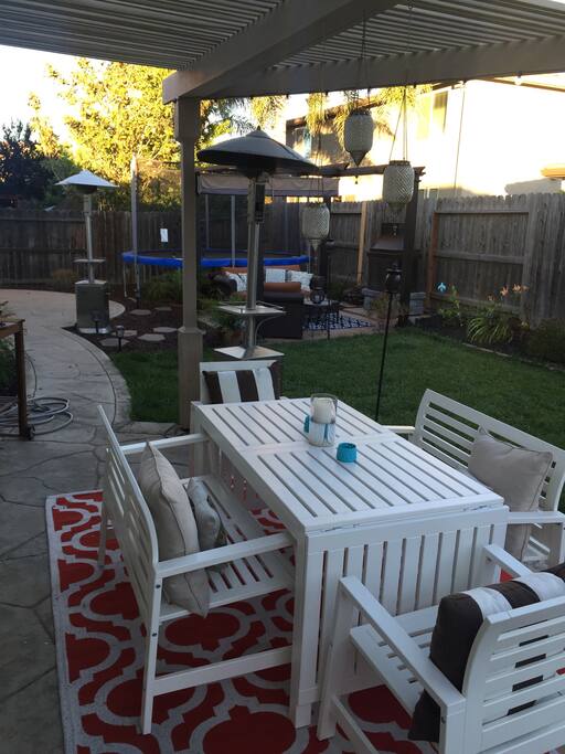 Dine al fresco