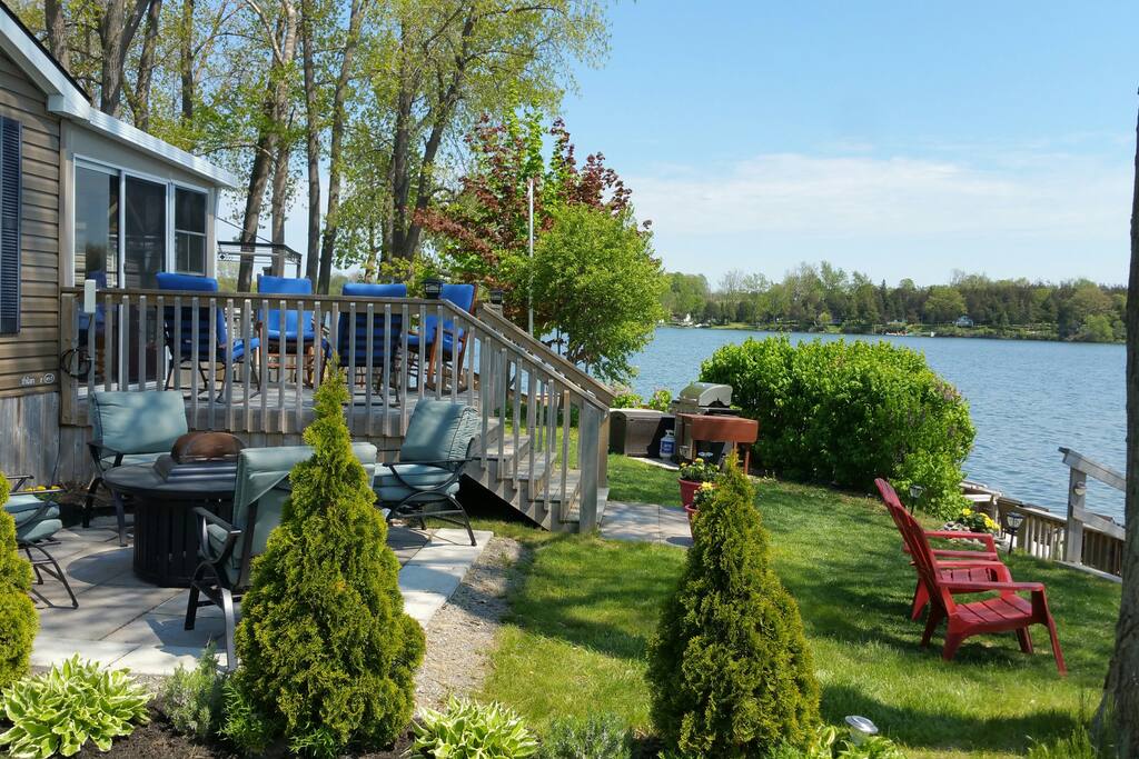 Upper deck and patio with propane fireplace