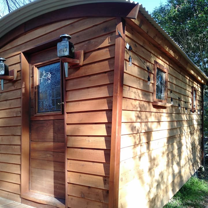 Canberra Romantic Tiny Retreat Gaia Guest House Tiny houses for