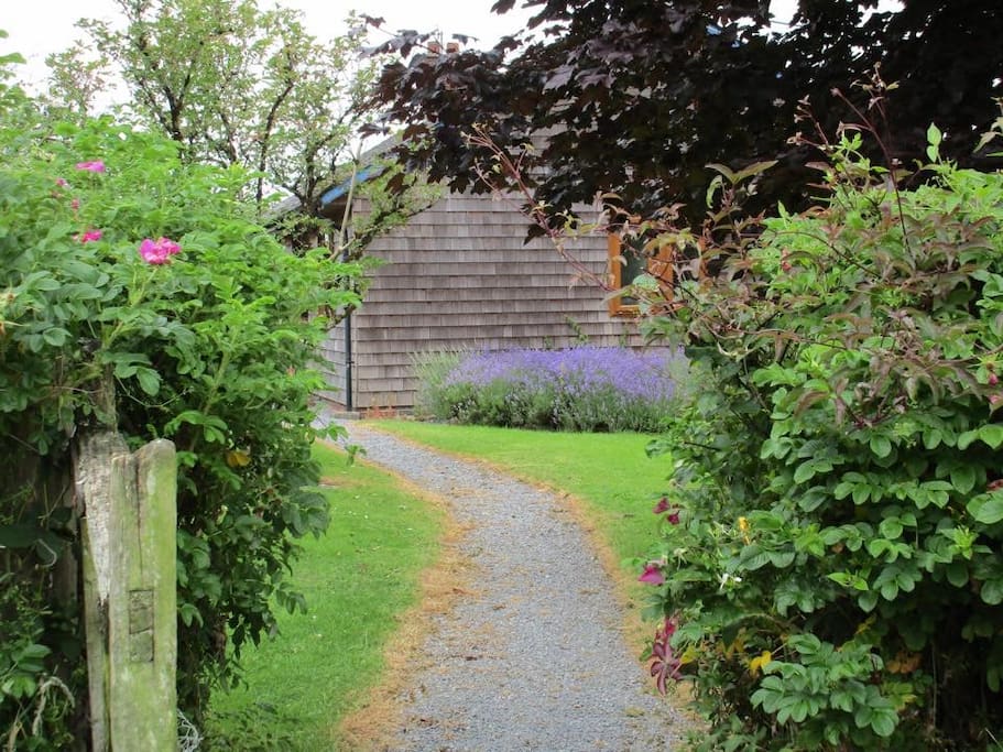 Gateway to your own secret garden