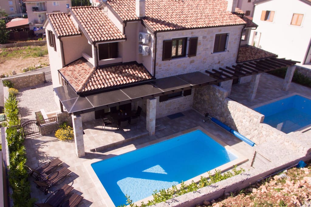 Villa BELLA**** Malinska - semi detached house with pool