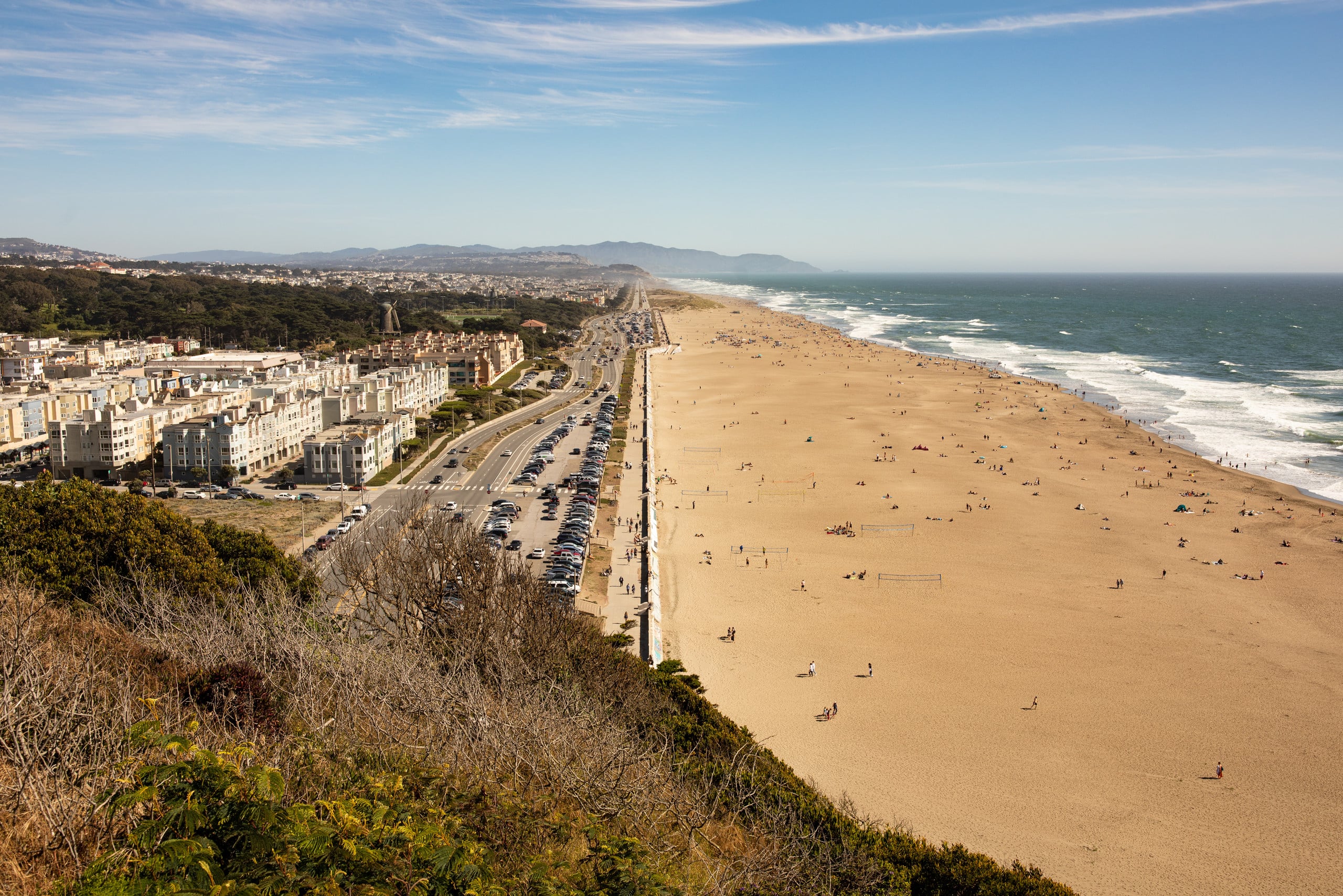Home in San Francisco · ★5.0 · 3 bedrooms · 4 beds · 2.5 baths - Image 15