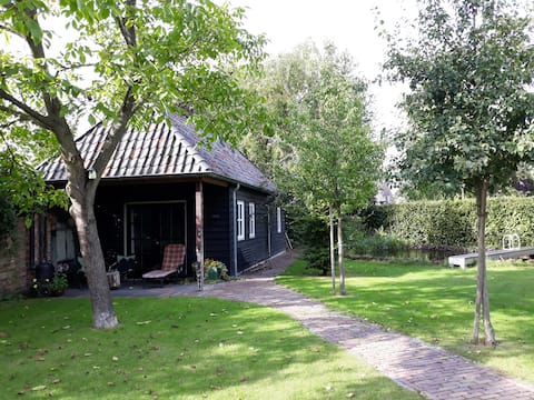 Unique accommodation in the middle of monumental Oirschot