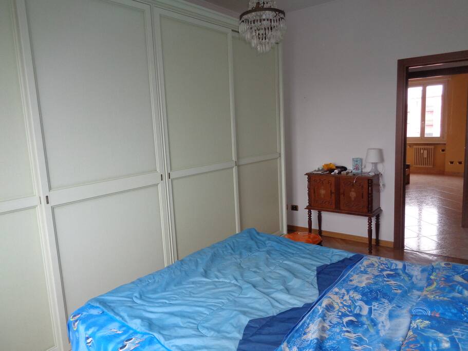Bedroom, King Size Bed