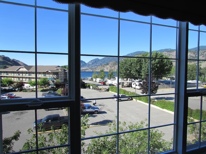 View or Walk to Shaka Lake Beach Condominiums for Rent in Okanagan