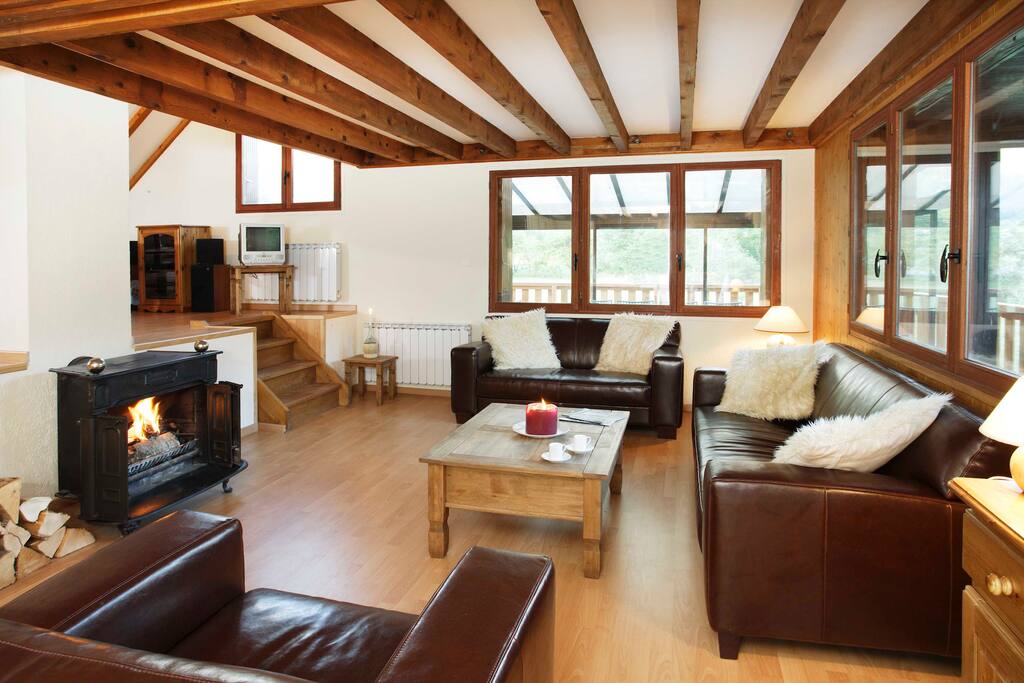 Spacious Lounge Area