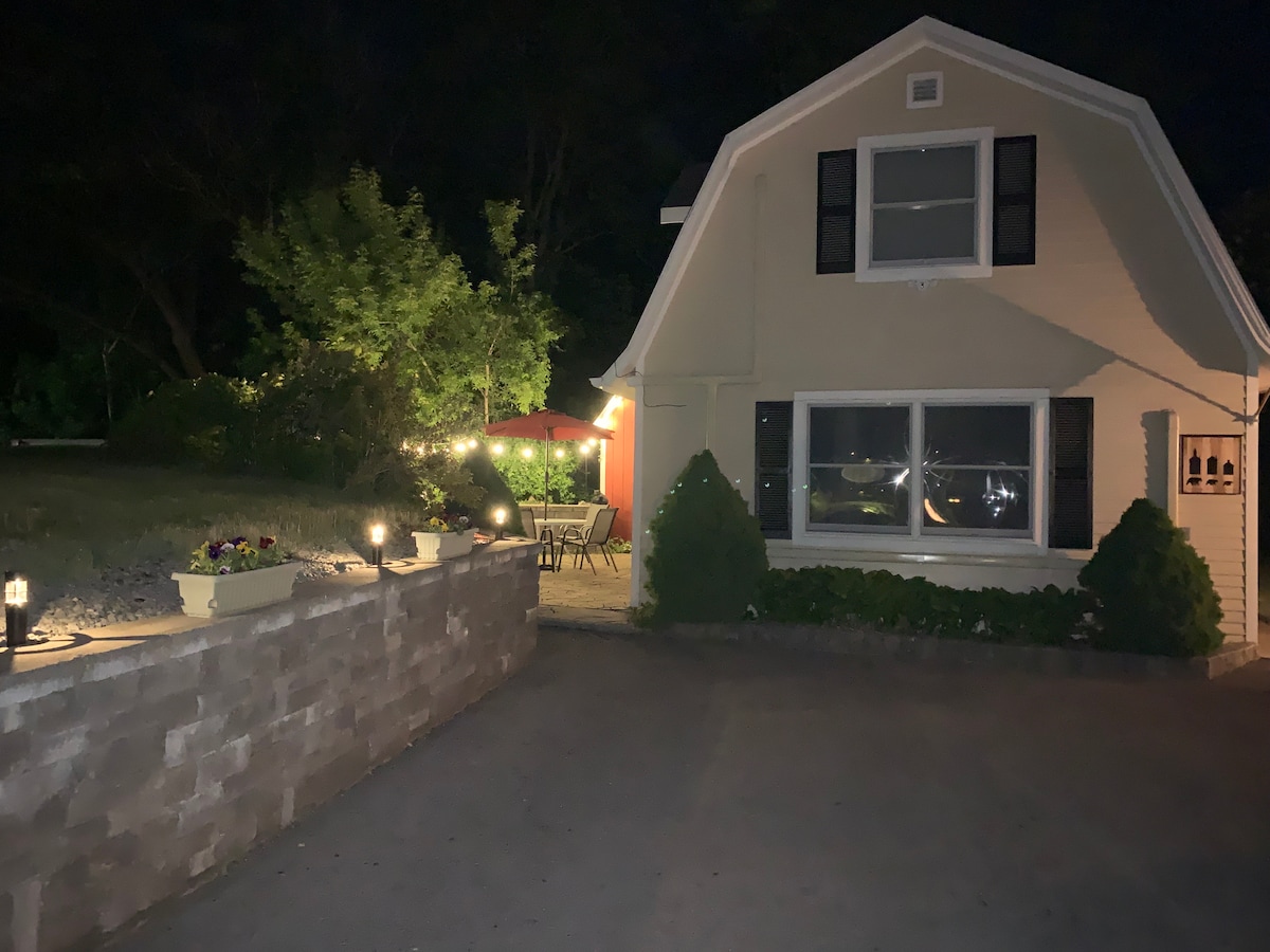 Cottage at the Three Bears