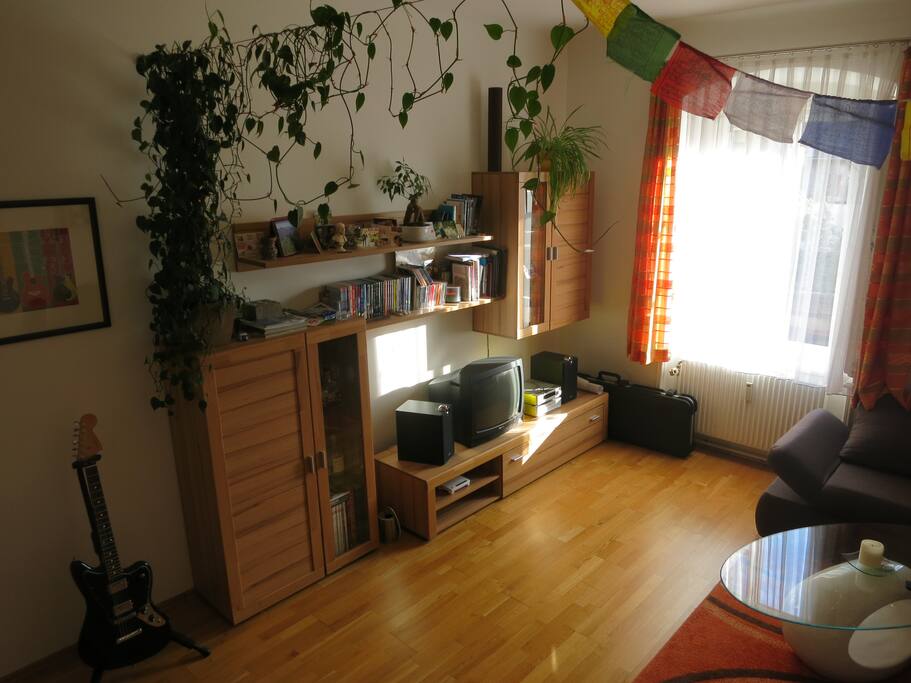 Wohnzimmer / living room