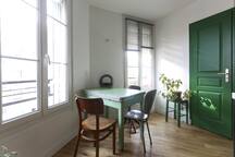 15 minuts from Paris Philarmonie