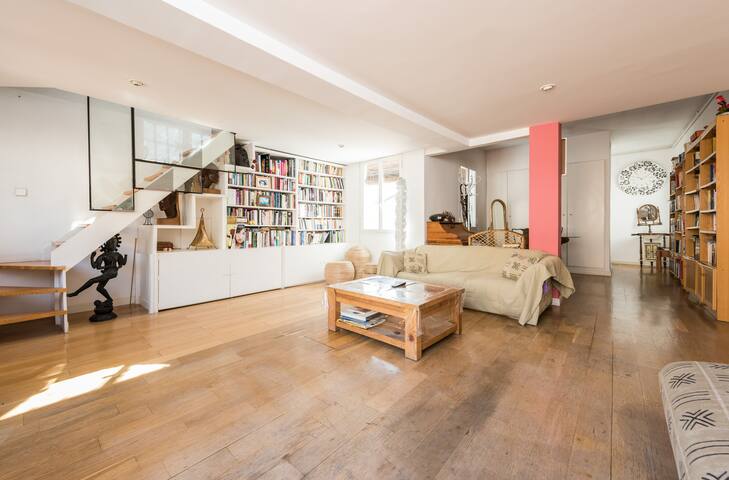 Romantic terrace and large penthouse Malasaña gallery image 4