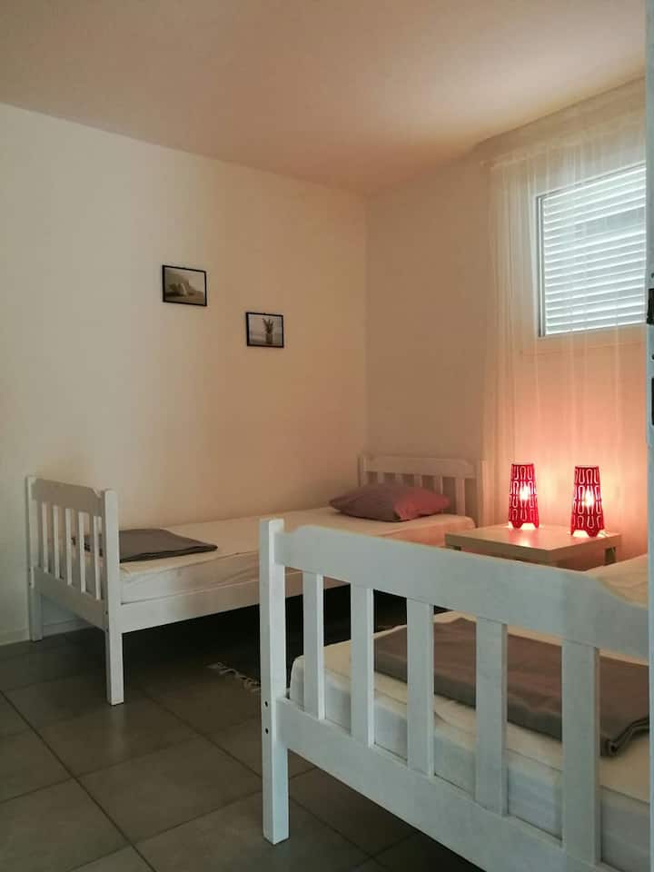 Спална соба 2