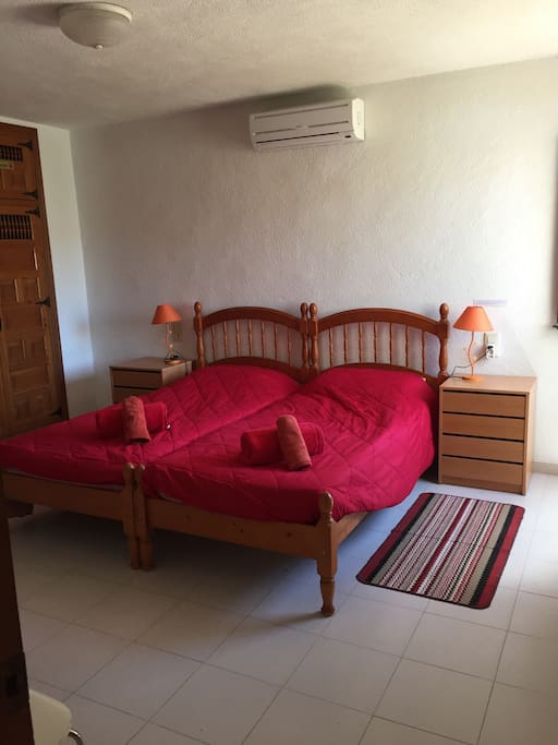 Main bedroom with en-suite