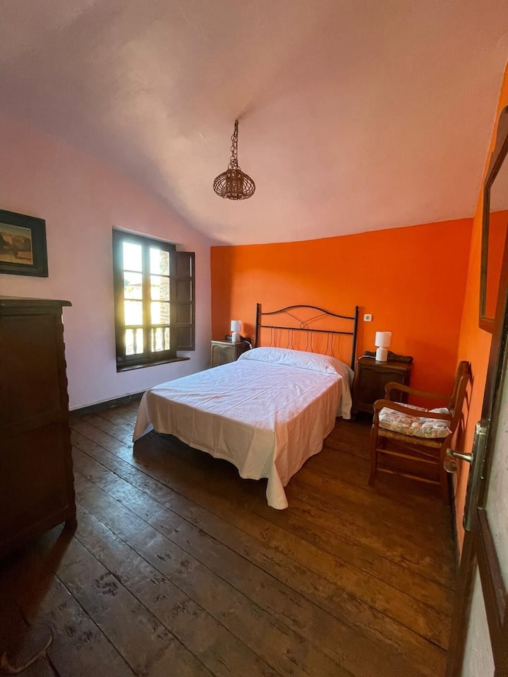 საძინებელი 4