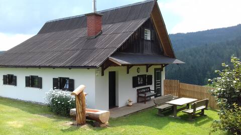 Vacation home in the countryside at 1100 m above sea level
