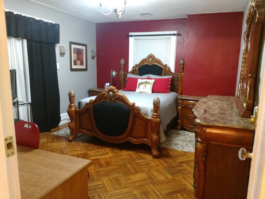 Ashanti Room View 1