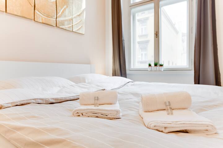 The Old Town DELUXE Apartment gallery image 5