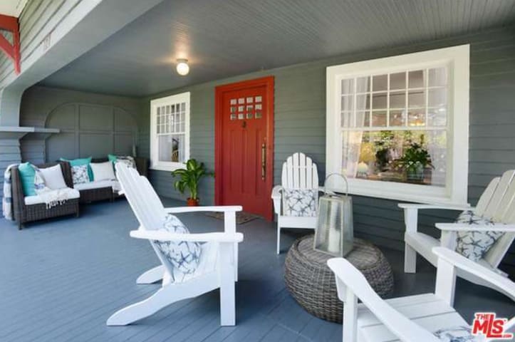 Renovated Venice Beach Craftsman – Prime Location!