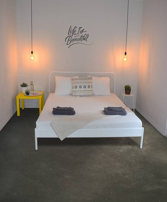 Double size bed