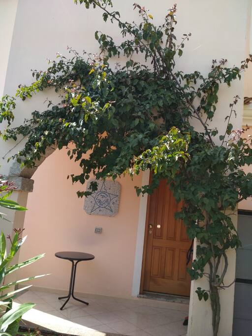 esterno/ingresso