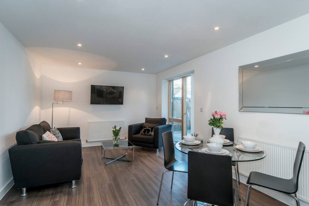 I Booked Rooms Or Flats On The Airbnb I Booked Rooms Or Flats On The Airbnb