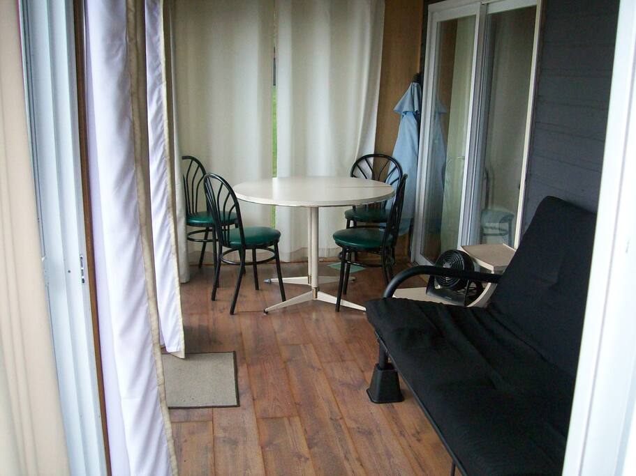 5 Door Sunroom for those Rainy Days