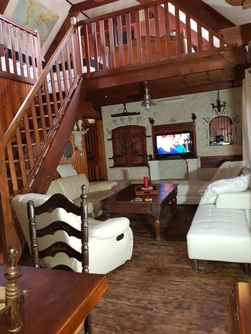 Airbnb Pont De L Arche Holiday Rentals Places To Stay