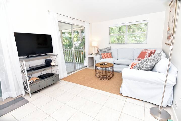 Sanibel Pair-A-Dice 1