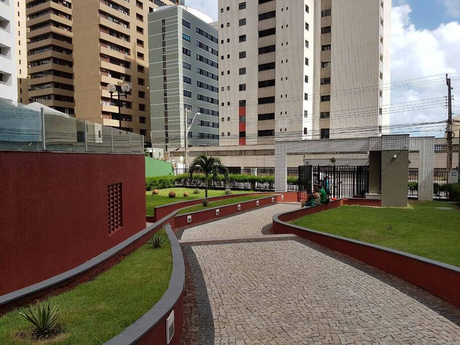 Entrance - entrada