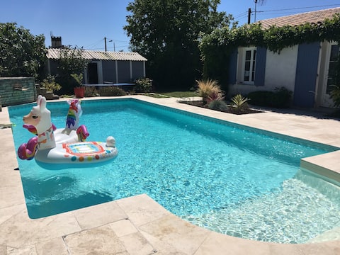 Beautiful house, very nice with large pool.