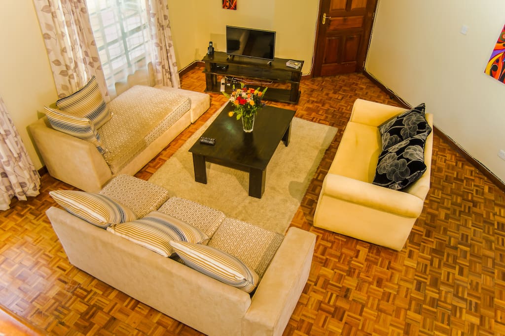 High ceiling Lounge