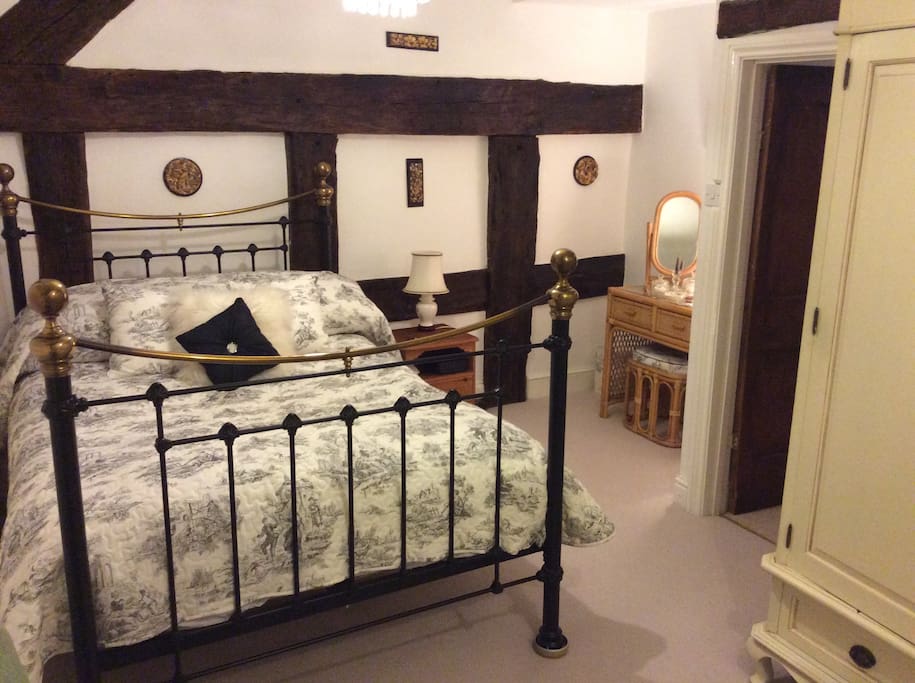Bedroom with double bed