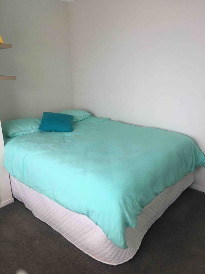 Втора спалня