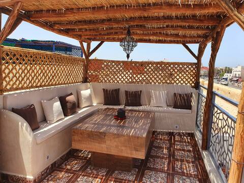 Dar Malika House with Sea View Terraces