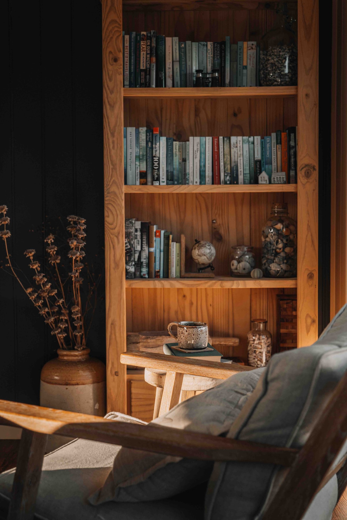 Top Airbnb: Lobster Pot Cabin - Waterfront Escape Freycinet in Coles Bay