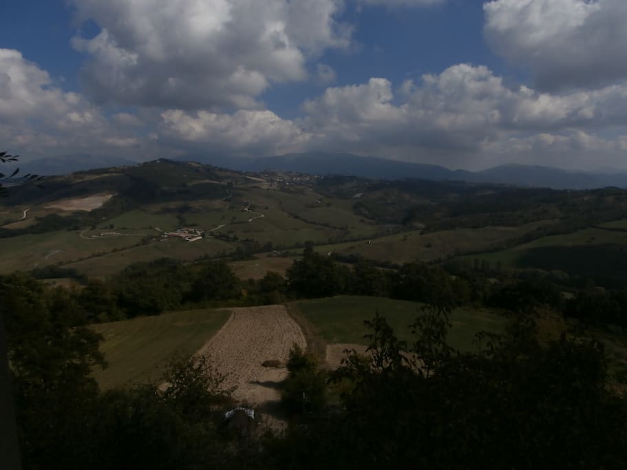 Il panorama dalle finestre est.