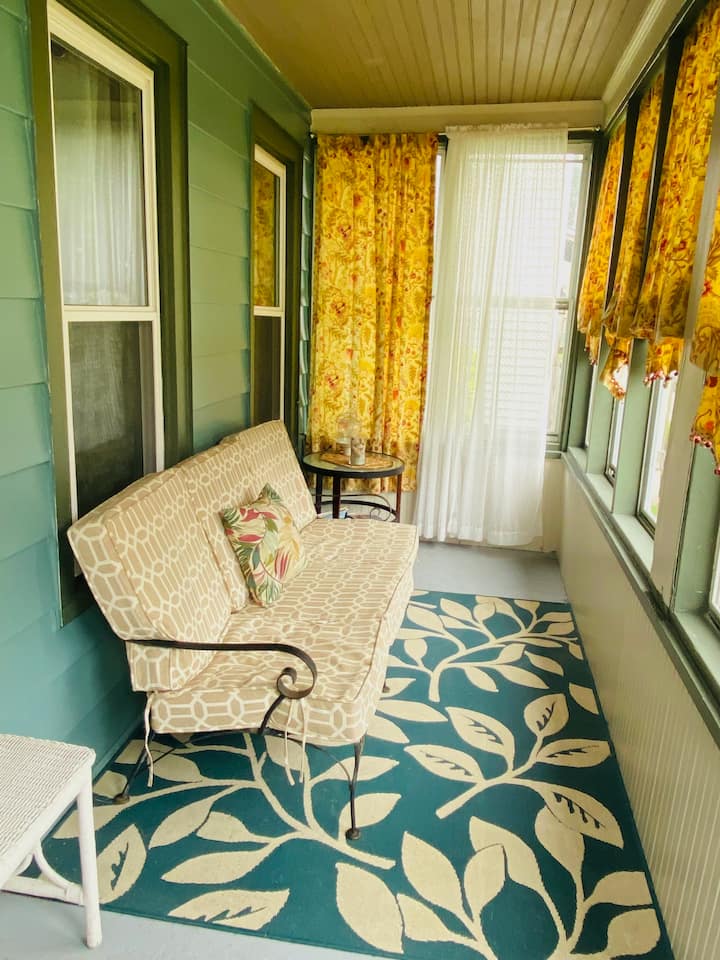 10 Best Airbnb Vacation Rentals In Dunkirk, New York Updated 2024