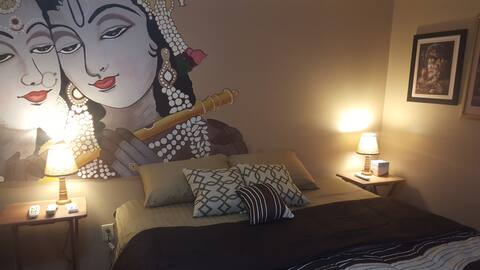 2 Beds in my San Diego Master Bedroom Suite.