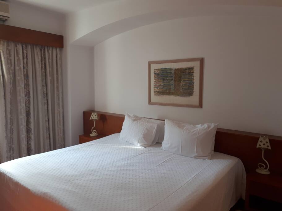 Villa 147 3 Two Bedroom - Bed.jpg