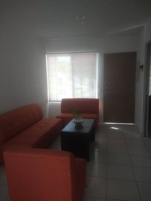 Amplios espacios comunes dentro de la vivienda.