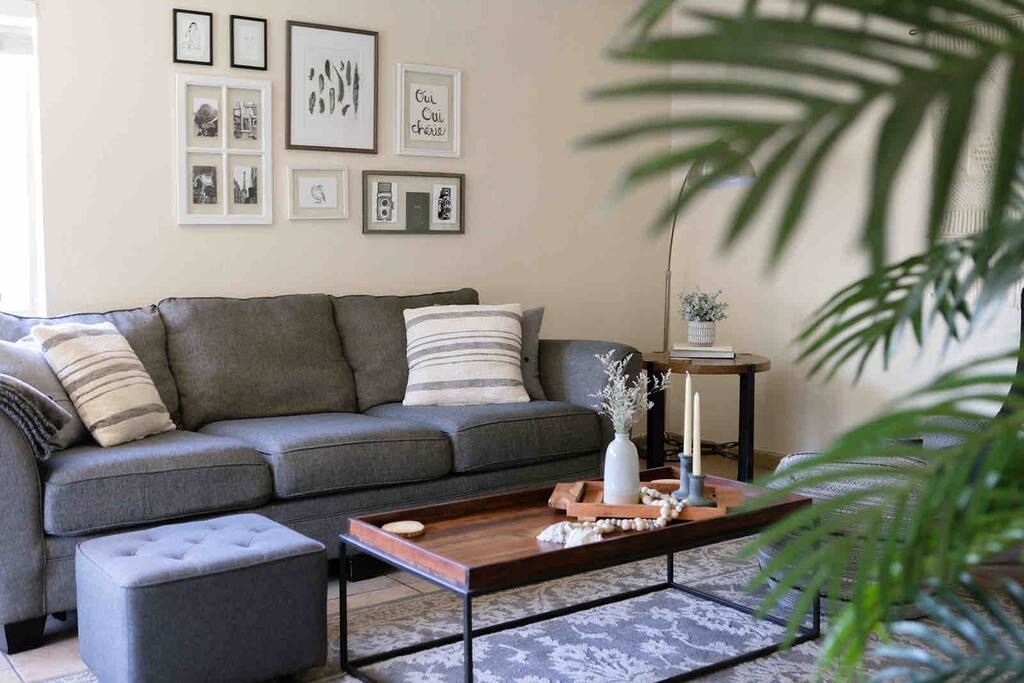 Airbnb Bright Modern Apartment w/ Garden view in SW Area